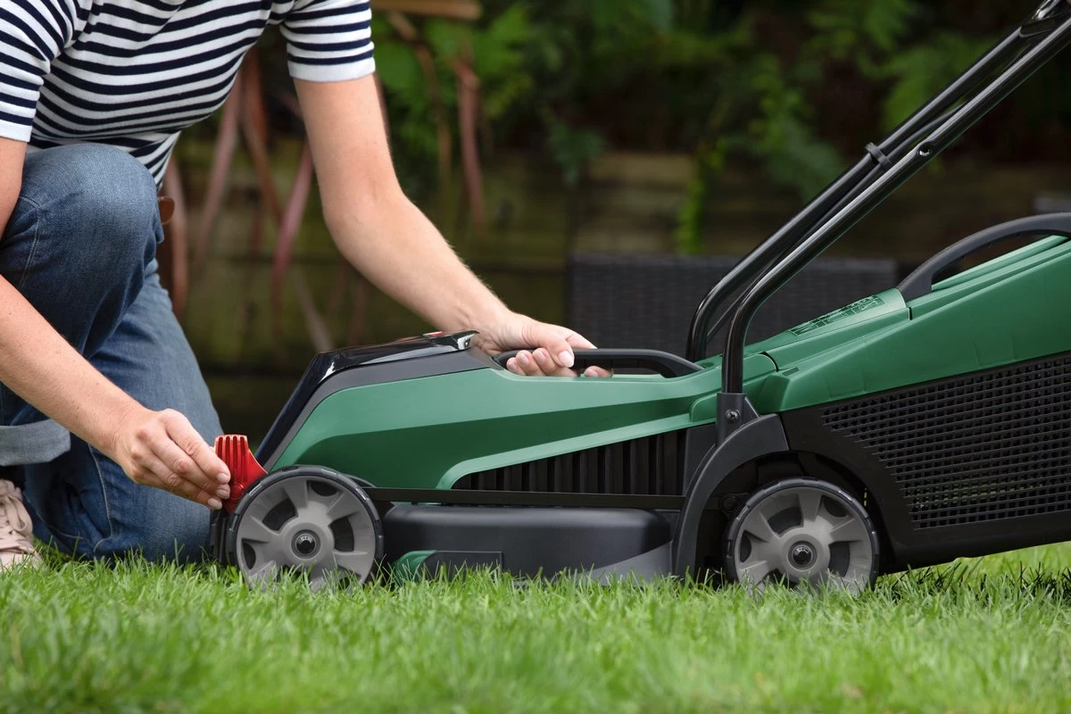 Bosch CityMower 18V-32-300 Grasmaaier - Maaibreedte 32 Cm - Zonder Accu En Lader - Afbeelding 11